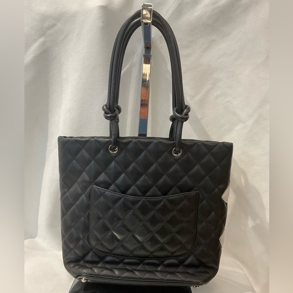 Chanel Bag - Picture 3 of 8